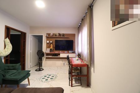 Apartamento para alugar com 65m², 3 quartos e 1 vagaSala