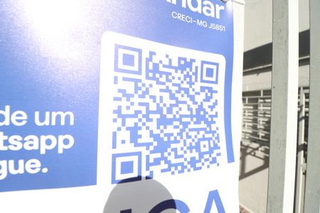 Plaquinha de apartamento para alugar com 3 quartos, 65m² em Santa Mônica, Uberlândia