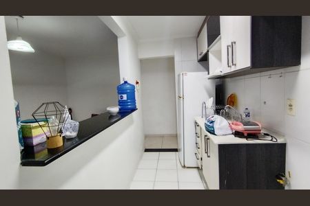 Cozinha  de apartamento para alugar com 2 quartos, 45m² em Vila Urupes, Suzano