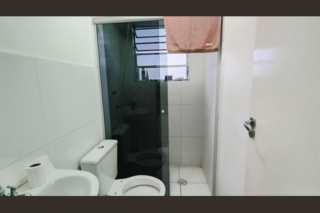 Banheiro  de apartamento para alugar com 2 quartos, 45m² em Vila Urupes, Suzano