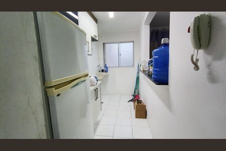 Cozinha  de apartamento para alugar com 2 quartos, 45m² em Vila Urupes, Suzano