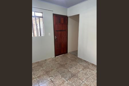 Casa para alugar com 50m², 2 quartos e sem vaga