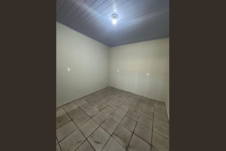 Casa para alugar com 50m², 2 quartos e sem vaga