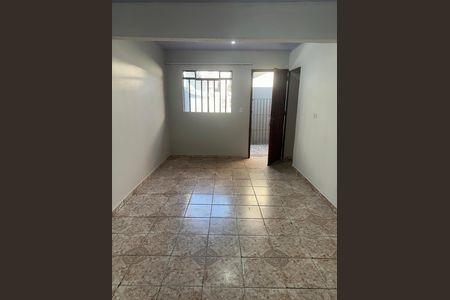 Casa para alugar com 50m², 2 quartos e sem vaga