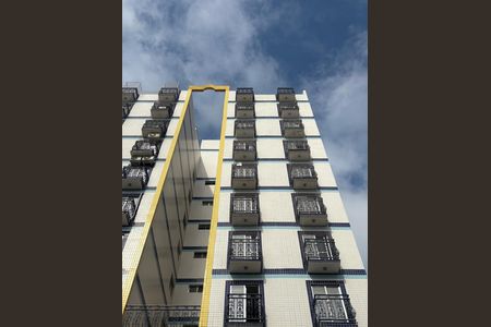 Apartamento para alugar com 65m², 2 quartos e 2 vagasFachada