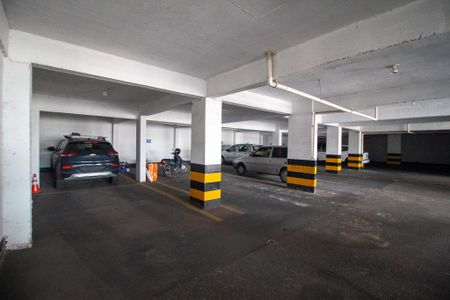 Apartamento para alugar com 65m², 2 quartos e 2 vagas Apartamento para alugar com 65m², 2 quartos e 2 vagasVagas