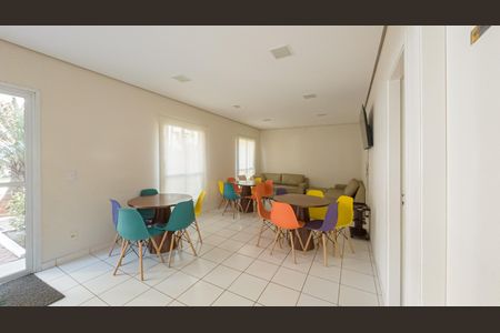 Apartamento à venda com 45m², 2 quartos e 1 vaga Apartamento à venda com 45m², 2 quartos e 1 vagaÁrea comum - Salão de festas