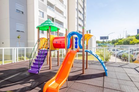 Apartamento para alugar com 46m², 2 quartos e 1 vaga Apartamento para alugar com 46m², 2 quartos e 1 vagaÁrea comum - Playground