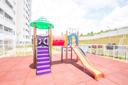 Apartamento para alugar com 46m², 2 quartos e 1 vaga Apartamento para alugar com 46m², 2 quartos e 1 vagaÁrea comum - Playground