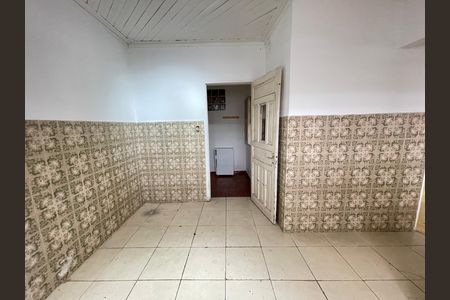 Cozinha de casa para alugar com 2 quartos, 60m² em Vila Universitaria, São Paulo