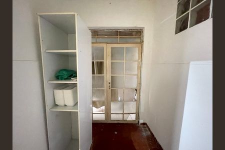 Área de Serviço de casa para alugar com 2 quartos, 60m² em Vila Universitaria, São Paulo