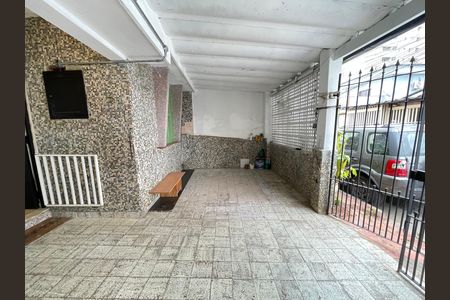Garagem de casa para alugar com 2 quartos, 60m² em Vila Universitaria, São Paulo