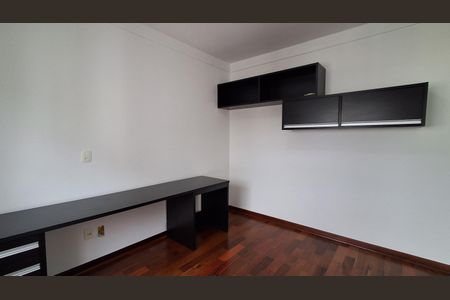 Apartamento para alugar com 175m², 3 quartos e 3 vagas Apartamento para alugar com 175m², 3 quartos e 3 vagasSuíte 2