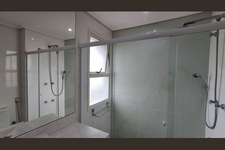 Apartamento para alugar com 175m², 3 quartos e 3 vagas Apartamento para alugar com 175m², 3 quartos e 3 vagasBanheiro Suíte 3