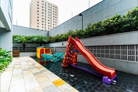 Apartamento para alugar com 175m², 3 quartos e 3 vagas Apartamento para alugar com 175m², 3 quartos e 3 vagasÁrea Comum
