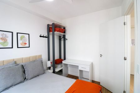 Quarto de apartamento à venda com 1 quarto, 25m² em Santo Amaro, São Paulo