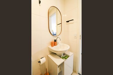 Banheiro de apartamento à venda com 1 quarto, 25m² em Santo Amaro, São Paulo