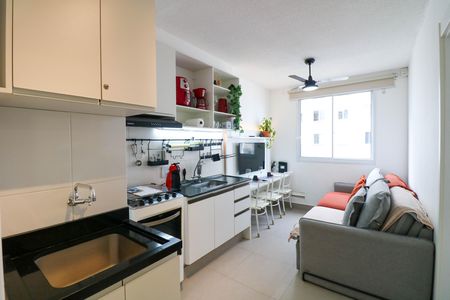 Apartamento à venda com 1 quarto, 25m² em Santo Amaro, São Paulo