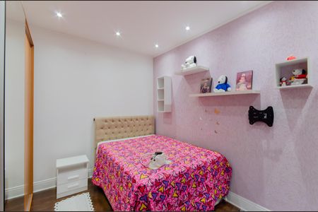 Casa à venda com 150m², 4 quartos e sem vaga Casa à venda com 150m², 4 quartos e sem vagaQuarto 2