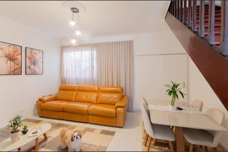 Sala de casa à venda com 4 quartos, 150m² em Ipiranga, São Paulo