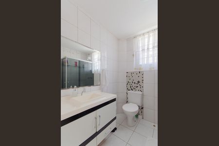 Casa à venda com 150m², 4 quartos e sem vaga Casa à venda com 150m², 4 quartos e sem vagaBanheiro Social