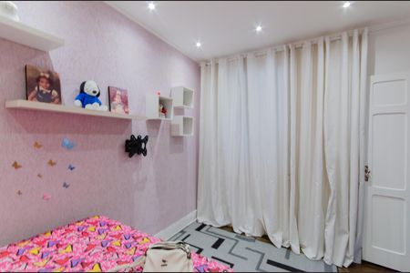 Casa à venda com 150m², 4 quartos e sem vaga Casa à venda com 150m², 4 quartos e sem vagaQuarto 2