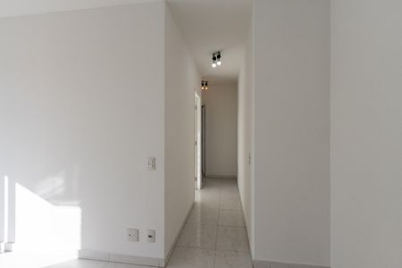 Corredor de apartamento para alugar com 2 quartos, 56m² em Lapa, São Paulo