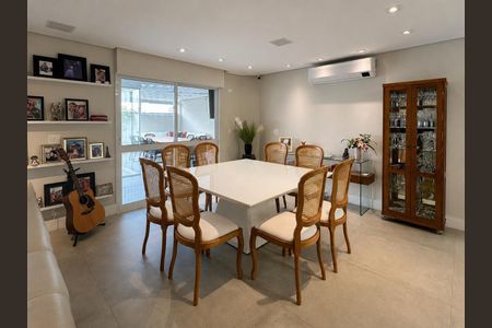 Sala de Jantar de casa de condomínio para alugar com 4 quartos, 250m² em Tamboré, Santana de Parnaíba