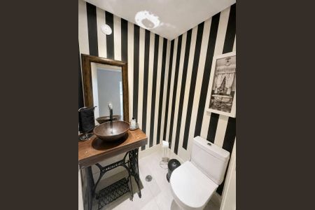 Lavabo de casa de condomínio para alugar com 3 quartos, 250m² em Tamboré, Santana de Parnaíba