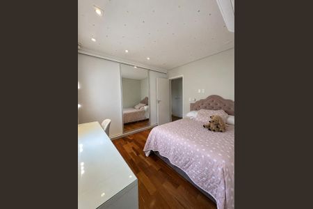 Casa de condomínio para alugar com 250m², 4 quartos e 3 vagas Casa de condomínio para alugar com 250m², 4 quartos e 3 vagasSuite 2