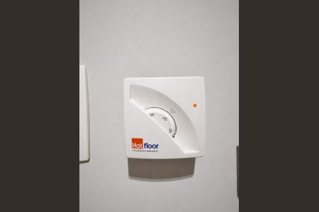 Detalhe Sala de TV de casa de condomínio para alugar com 3 quartos, 250m² em Tamboré, Santana de Parnaíba