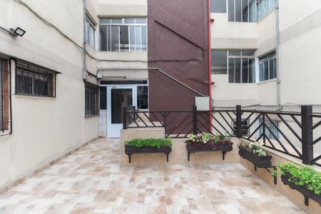 Área Comum de apartamento para alugar com 2 quartos, 48m² em Conjunto Residencial José Bonifácio, São Paulo