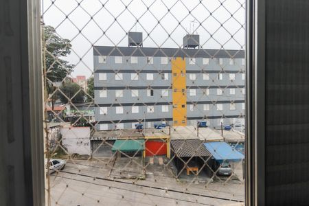 Vista do Quarto 2 de apartamento para alugar com 2 quartos, 48m² em Conjunto Residencial José Bonifácio, São Paulo