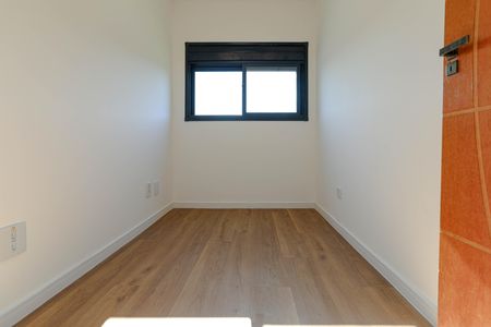 Casa para alugar com 319m², 6 quartos e 4 vagas Casa para alugar com 319m², 6 quartos e 4 vagasQuarto 4
