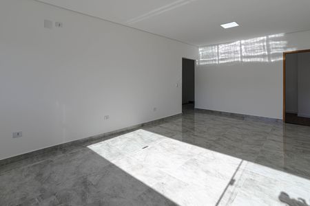Casa para alugar com 319m², 6 quartos e 4 vagas Casa para alugar com 319m², 6 quartos e 4 vagasQuarto 2