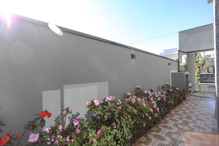 Casa para alugar com 319m², 6 quartos e 4 vagas Casa para alugar com 319m², 6 quartos e 4 vagasVista - Quarto 1 - Suíte
