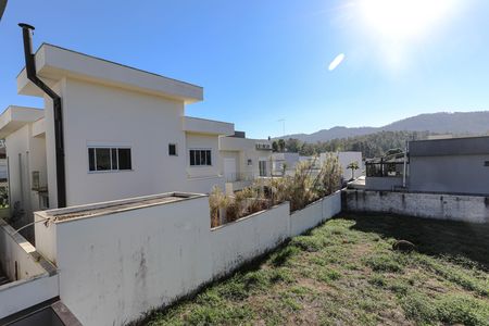 Casa para alugar com 319m², 6 quartos e 4 vagas Casa para alugar com 319m², 6 quartos e 4 vagasVista - Quarto 4