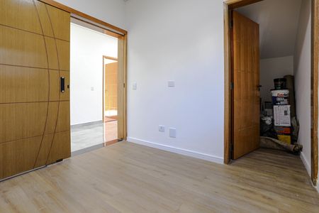 Casa para alugar com 319m², 6 quartos e 4 vagas Casa para alugar com 319m², 6 quartos e 4 vagasEscritório