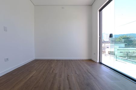 Casa para alugar com 319m², 6 quartos e 4 vagas Casa para alugar com 319m², 6 quartos e 4 vagasQuarto 6 - Suíte