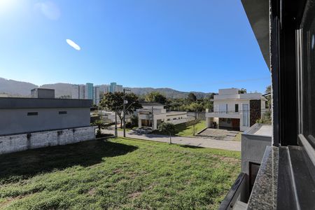 Casa para alugar com 319m², 6 quartos e 4 vagas Casa para alugar com 319m², 6 quartos e 4 vagasVista - Quarto 4
