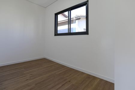 Casa para alugar com 319m², 6 quartos e 4 vagas Casa para alugar com 319m², 6 quartos e 4 vagasQuarto 3