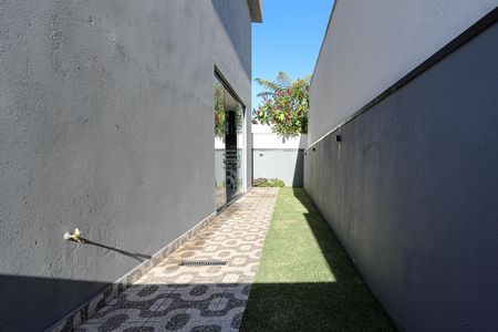 Casa para alugar com 319m², 6 quartos e 4 vagas Casa para alugar com 319m², 6 quartos e 4 vagasQuintal