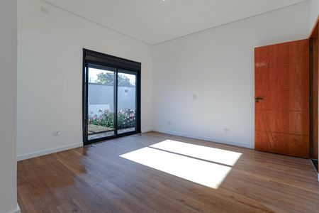 Casa para alugar com 319m², 6 quartos e 4 vagas Casa para alugar com 319m², 6 quartos e 4 vagasQuarto 1 - Suíte