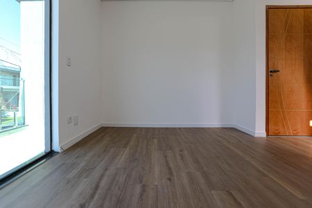 Casa para alugar com 319m², 6 quartos e 4 vagas Casa para alugar com 319m², 6 quartos e 4 vagasQuarto 6 - Suíte