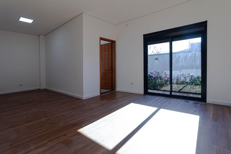 Casa para alugar com 319m², 6 quartos e 4 vagas Casa para alugar com 319m², 6 quartos e 4 vagasQuarto 1 - Suíte