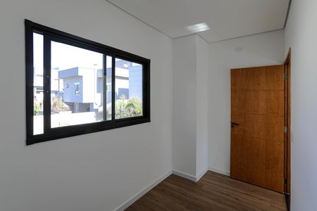 Casa para alugar com 319m², 6 quartos e 4 vagas Casa para alugar com 319m², 6 quartos e 4 vagasQuarto 3