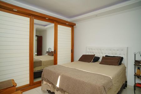 Quarto 2 de casa para alugar com 3 quartos, 480m² em Jardim Atlantico Leste, Maricá
