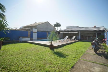Área externa de casa para alugar com 3 quartos, 480m² em Jardim Atlantico Leste, Maricá