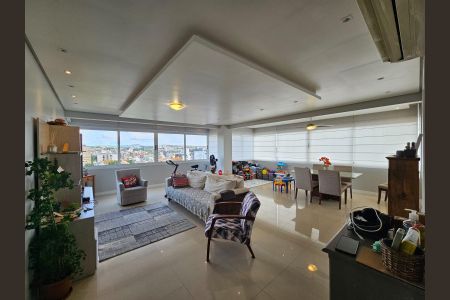 Sala de apartamento para alugar com 3 quartos, 136m² em Jardim Itu, Porto Alegre