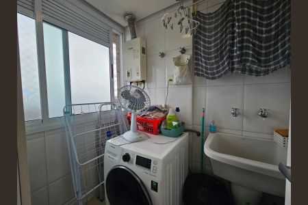 Área de Serviço de apartamento para alugar com 3 quartos, 136m² em Jardim Itu, Porto Alegre